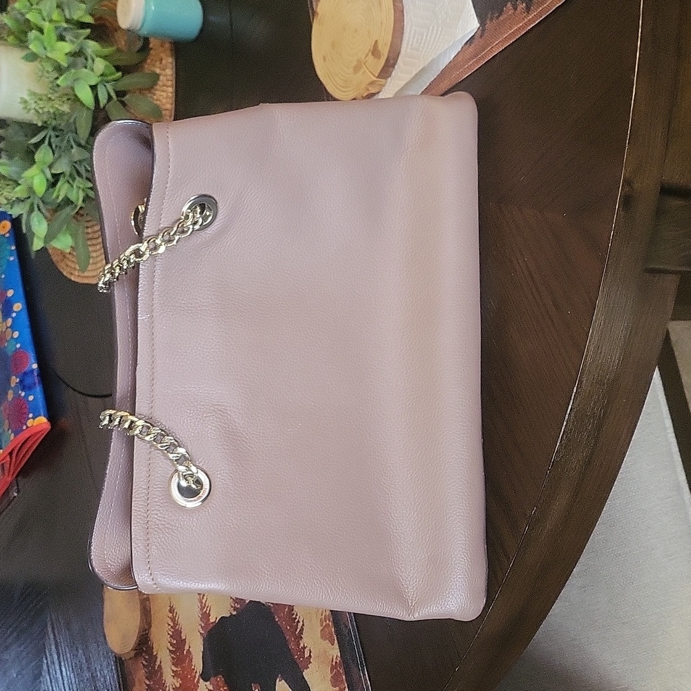 Kate Spade Purse - Picture 3 of 12
